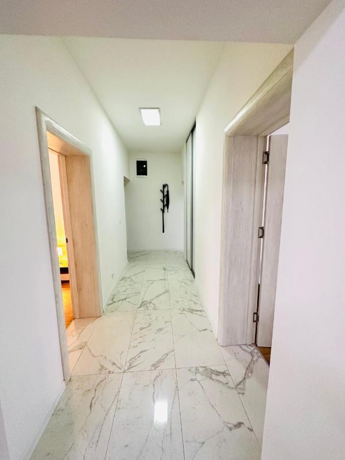 Daylight Apartment สโกเปีย ภายนอก รูปภาพ